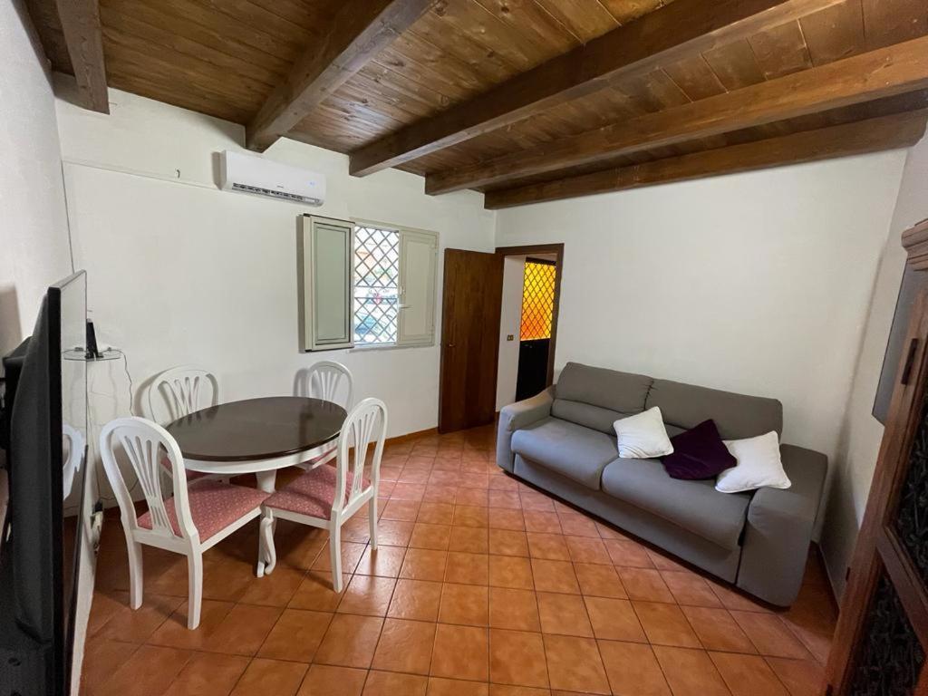 La Zisa Holiday Palermo Exterior photo